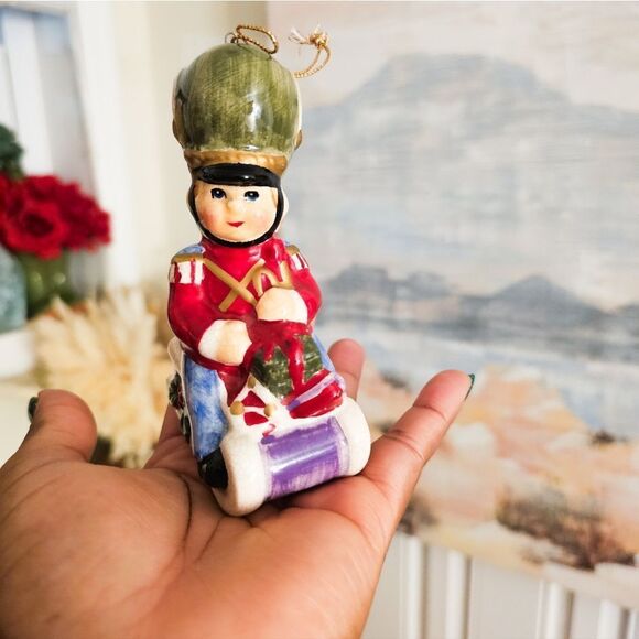 VTG Embassador Solider Sleigh Riding With Gifts Christmas Ornament. - Picture 3 of 15